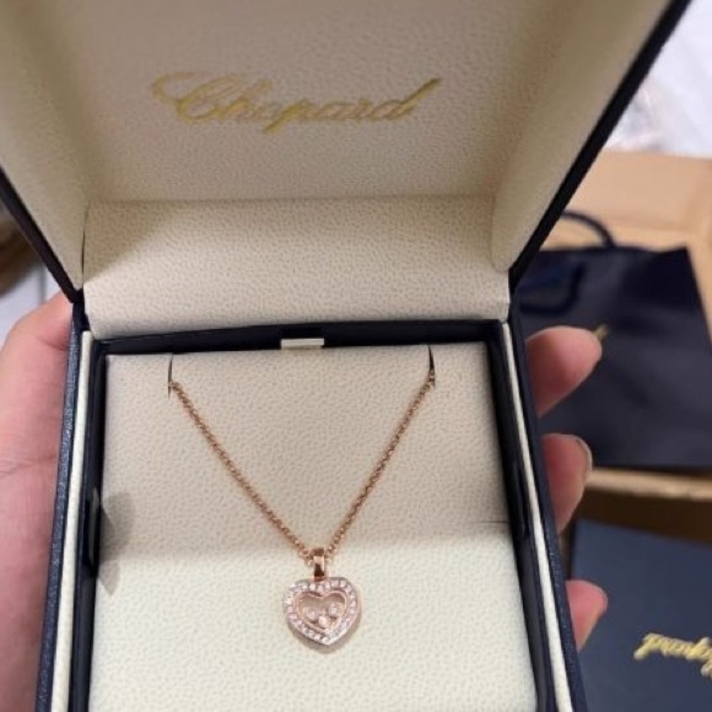 Chopard Heart-Shaped Necklace - image 4